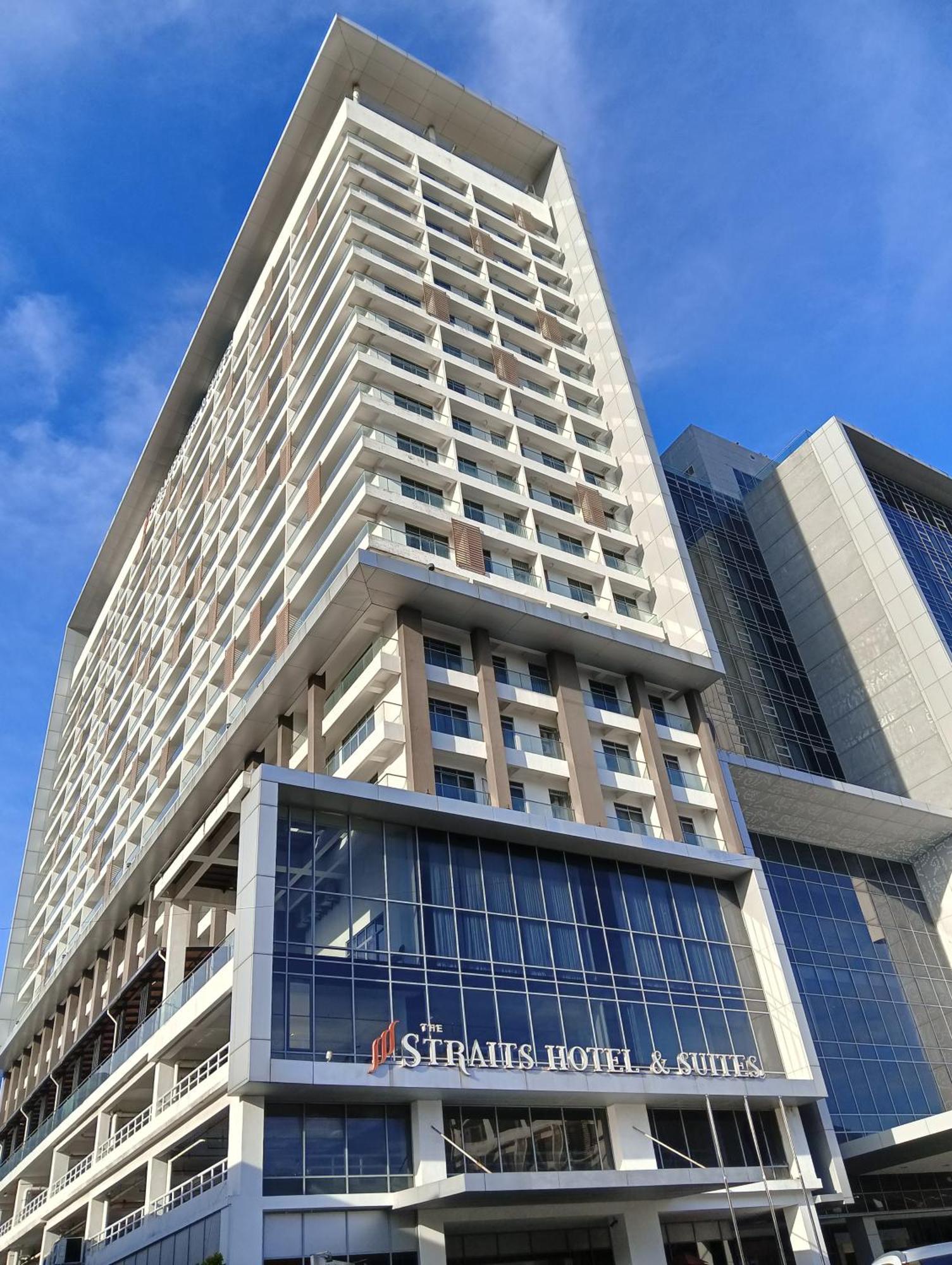 The Straits Suites By Ciconia Malacca Luaran gambar