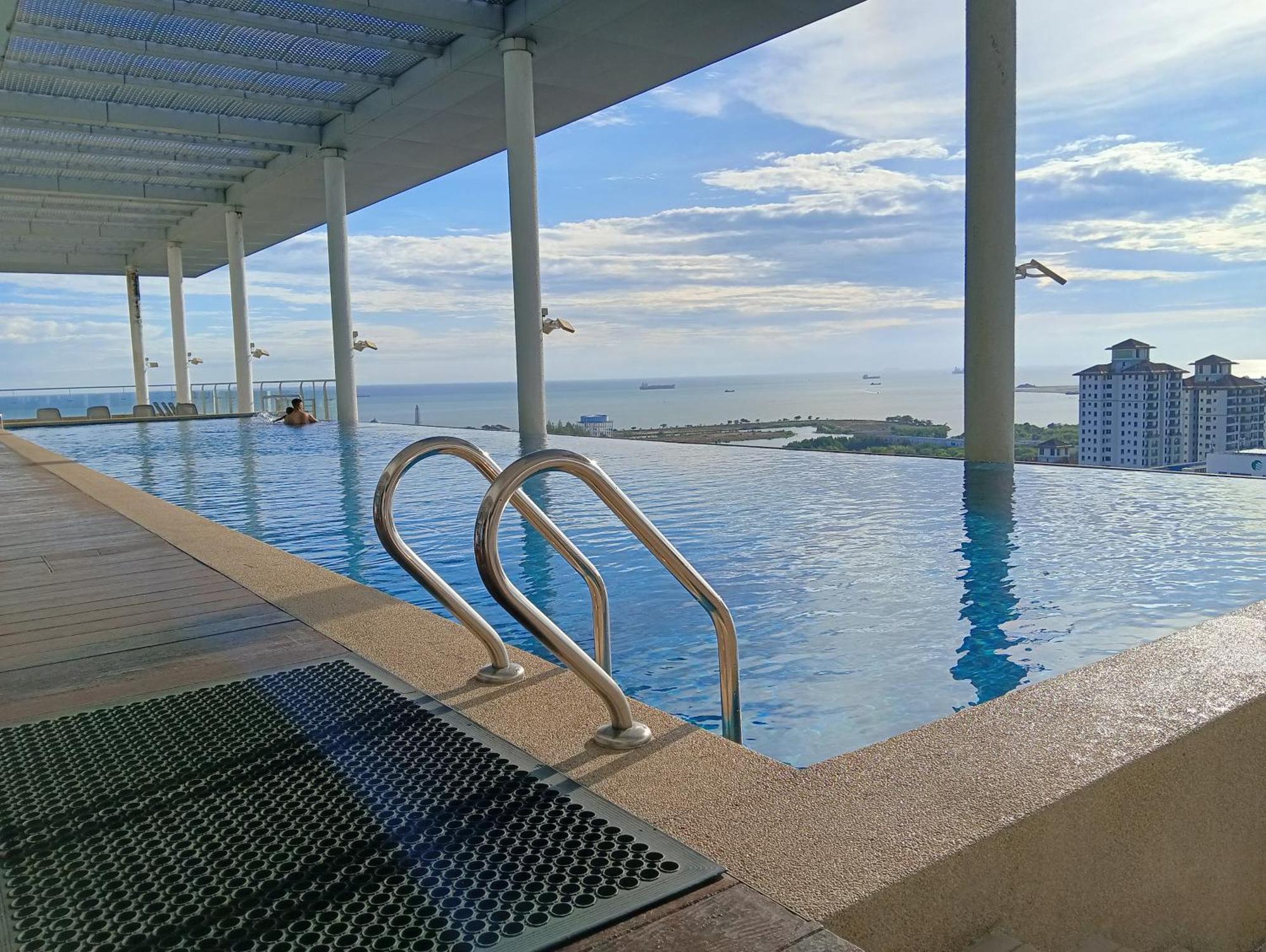The Straits Suites By Ciconia Malacca Luaran gambar
